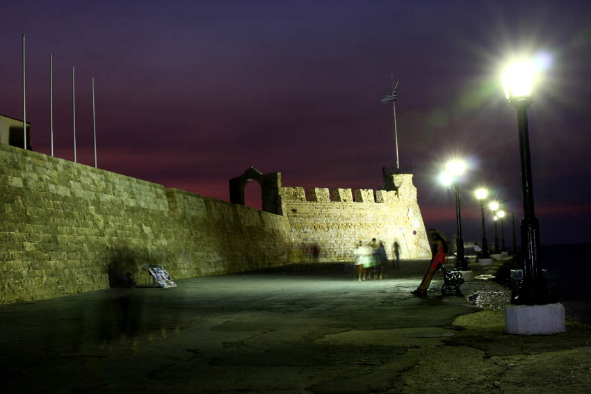το κάστρο, χανιά, νυχτερινή φωτογραφία